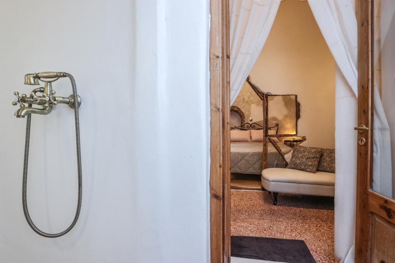 Ferienwohnung Sikate Hospitality Mykonos Town Exterior foto